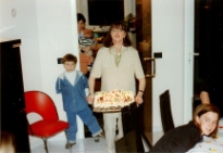 (1996-04) Marilyne fete ses 31 ans